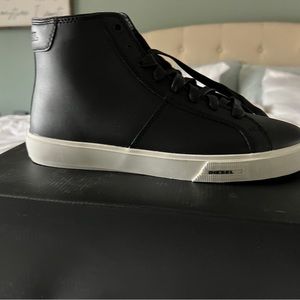 Brand new!  Diesel High Top black womens shoes